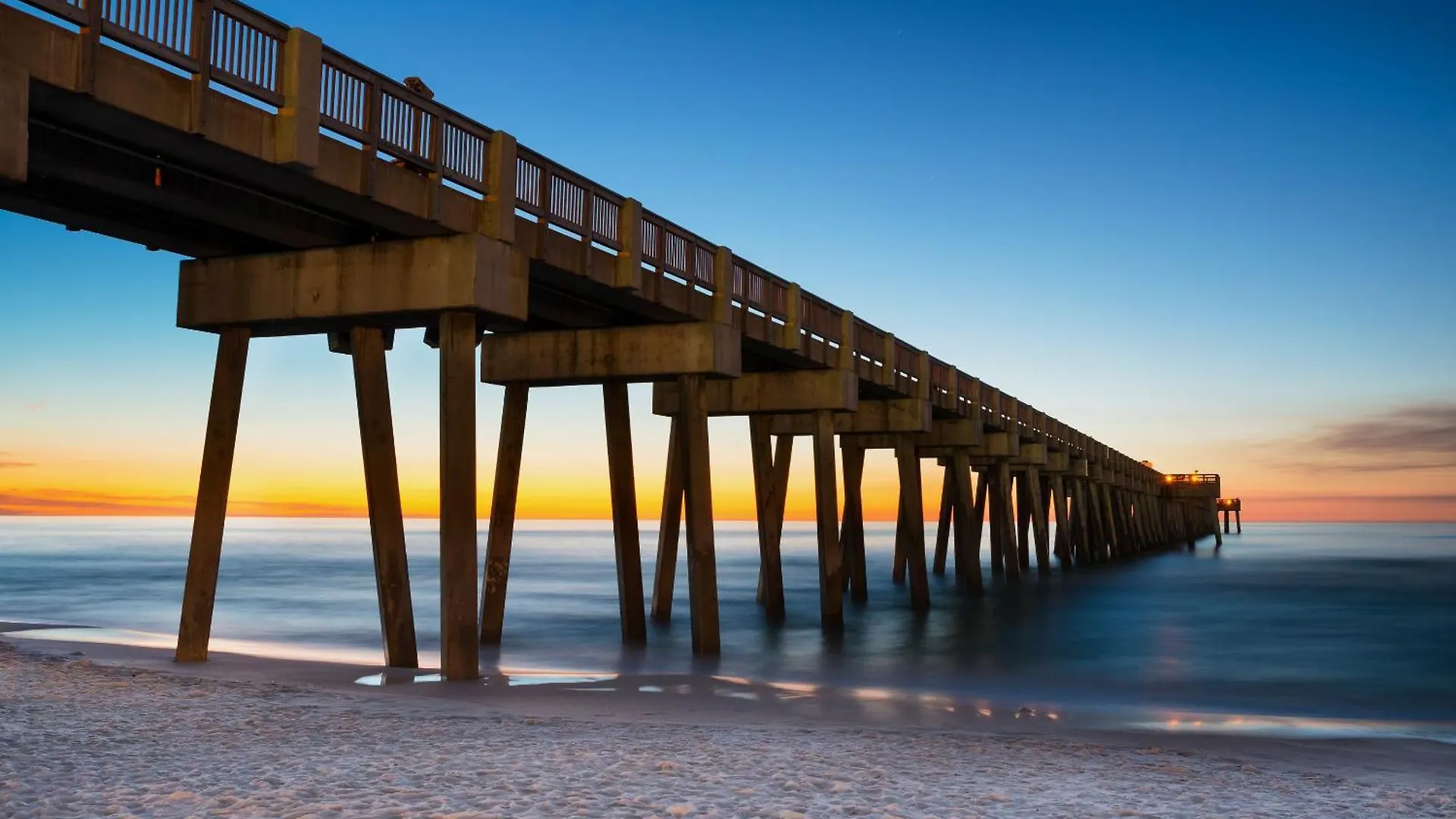 Resting Beach Face Panama City Beach 0*,  USA